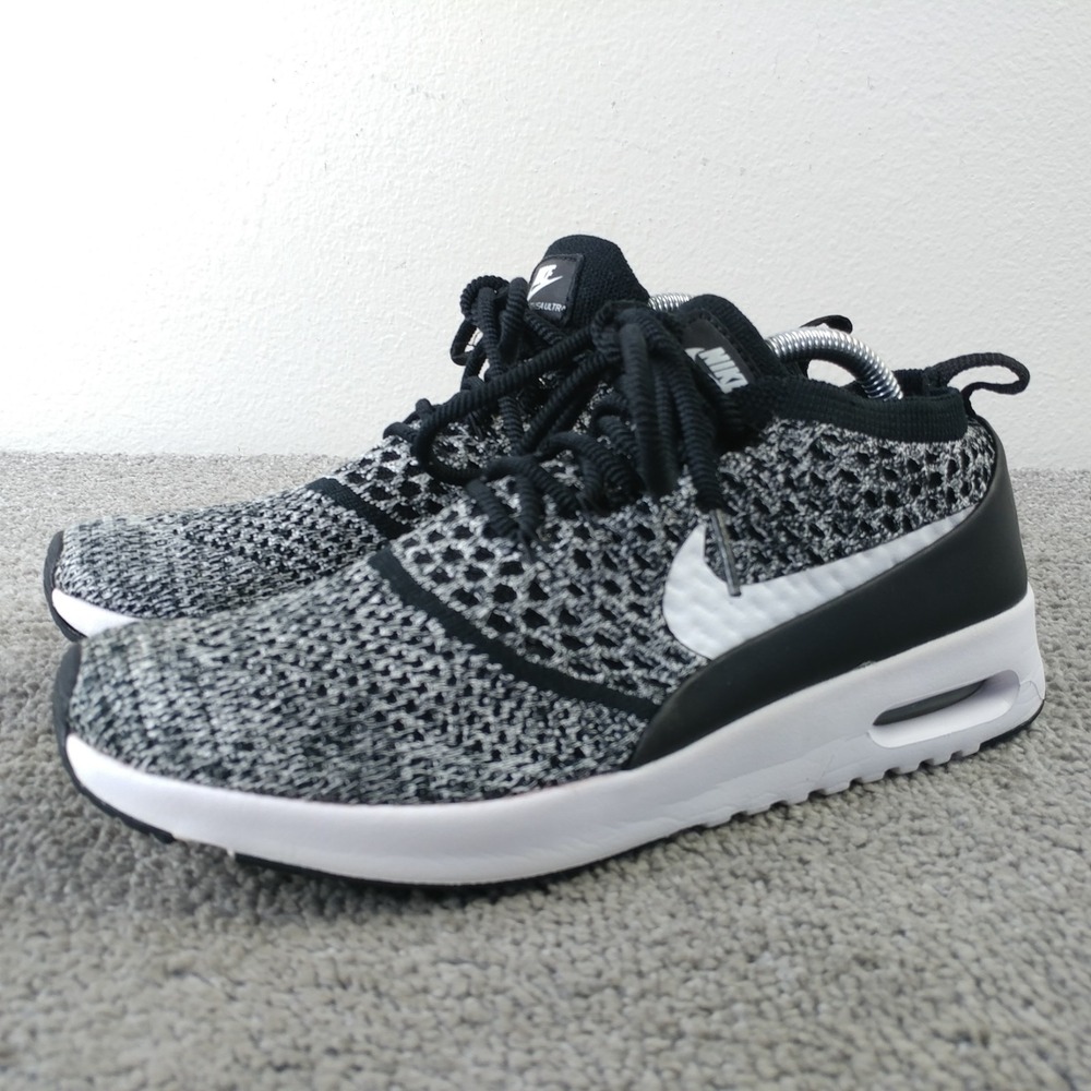 Nike Air Max Thea Ultra Flyknit Womens 7.5 Running Shoes Oreo Black 881175-001